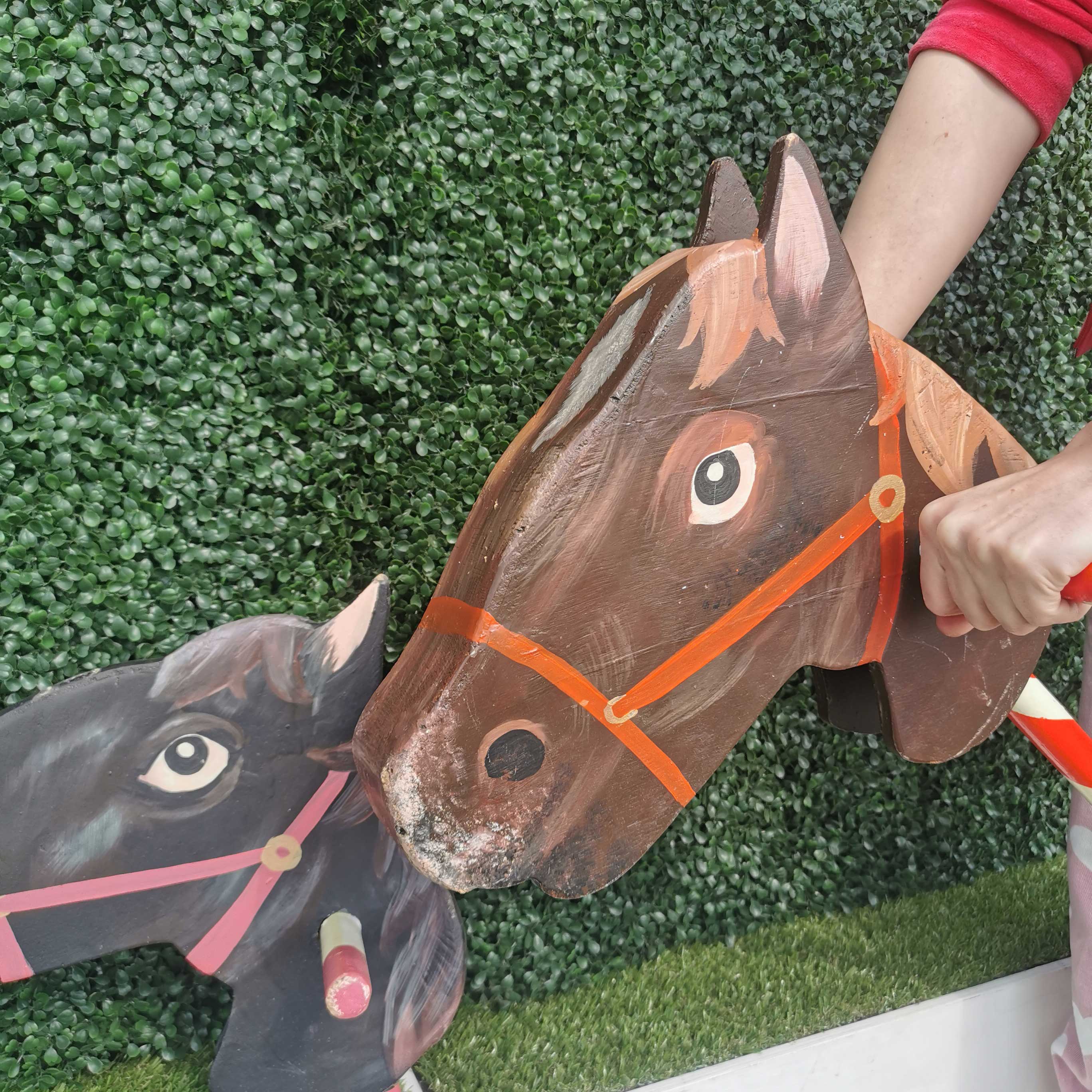 FOR SALE Hobby Horse Racing Game 4